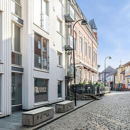 Koselig Og Sentralt Midt I Fargegaten Stavanger Bagian luar foto