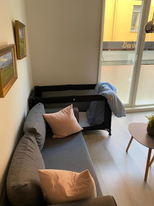 Koselig Og Sentralt Midt I Fargegaten Stavanger Bagian luar foto