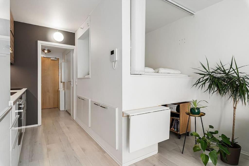 Koselig Og Sentralt Midt I Fargegaten Stavanger Bagian luar foto